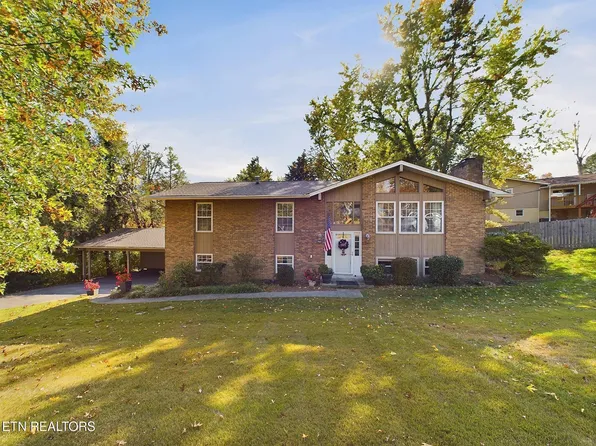 9008 Granada Ln, Knoxville, TN 37923