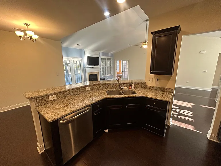 1189 Parish Way — Photo 18