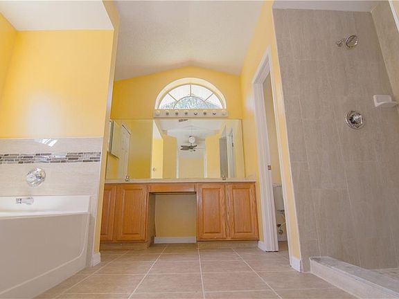 4th image of 3216 Saint Augustine Ct