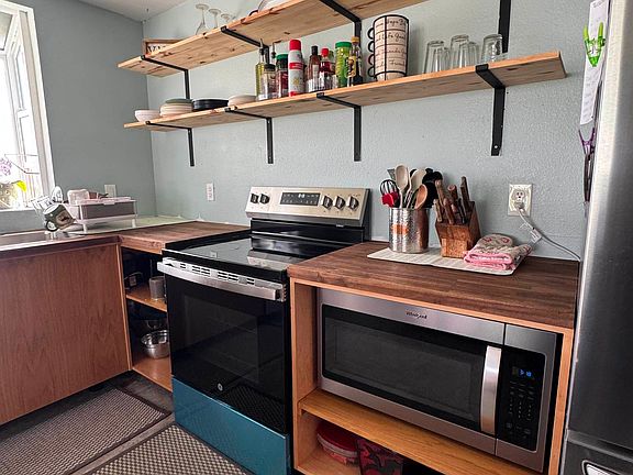 4th image of 850 Kekoa Pl