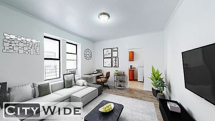 1st image of 19 E 109th St #26