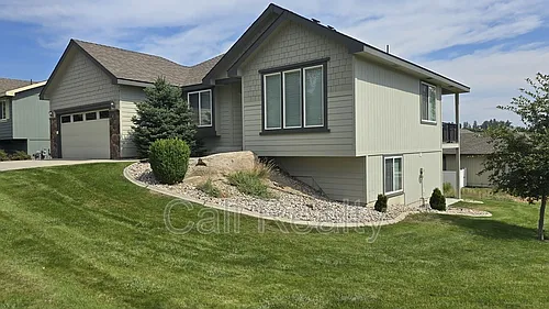 18116 N Division Rd Photo 1