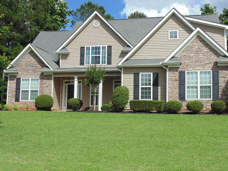 1st image of 467 Persimmon Dr