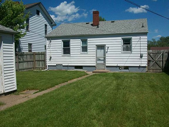 3rd image of 509 S Gladstone Ave