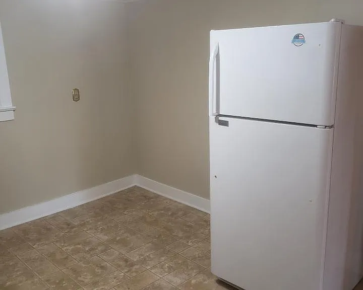 122 Spring Garden St #A — Photo 5