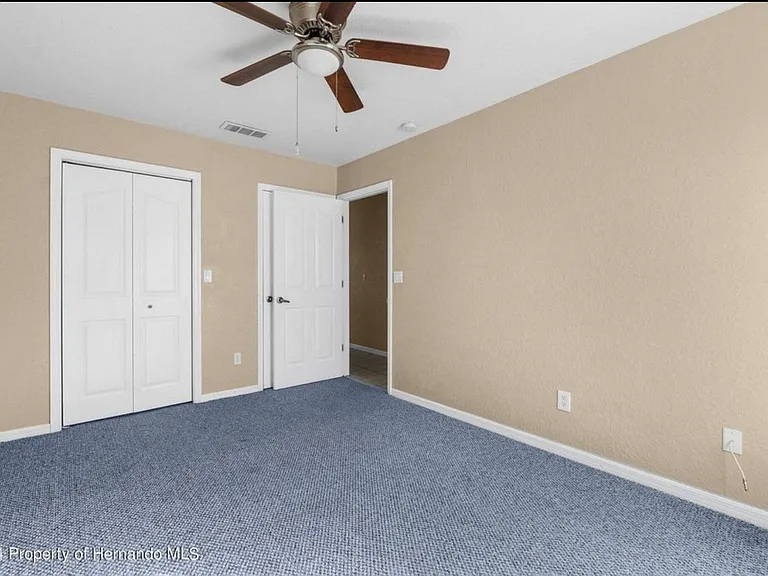 11780 Linden Dr #11780 — Photo 9