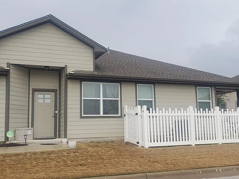 1701 Logan Dr #53 — Photo 28