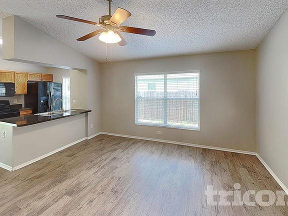 3rd image of 1576 Palmstone Dr