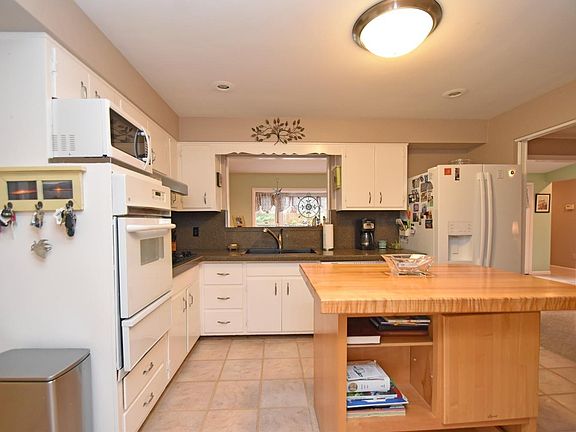 5th image of 8555 Kentland Ct