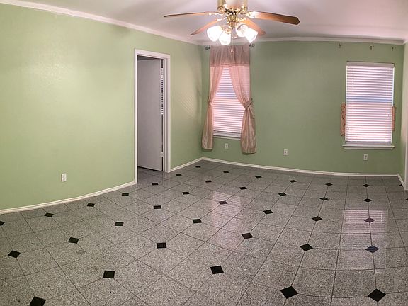 5th image of 6216 Speyside Dr