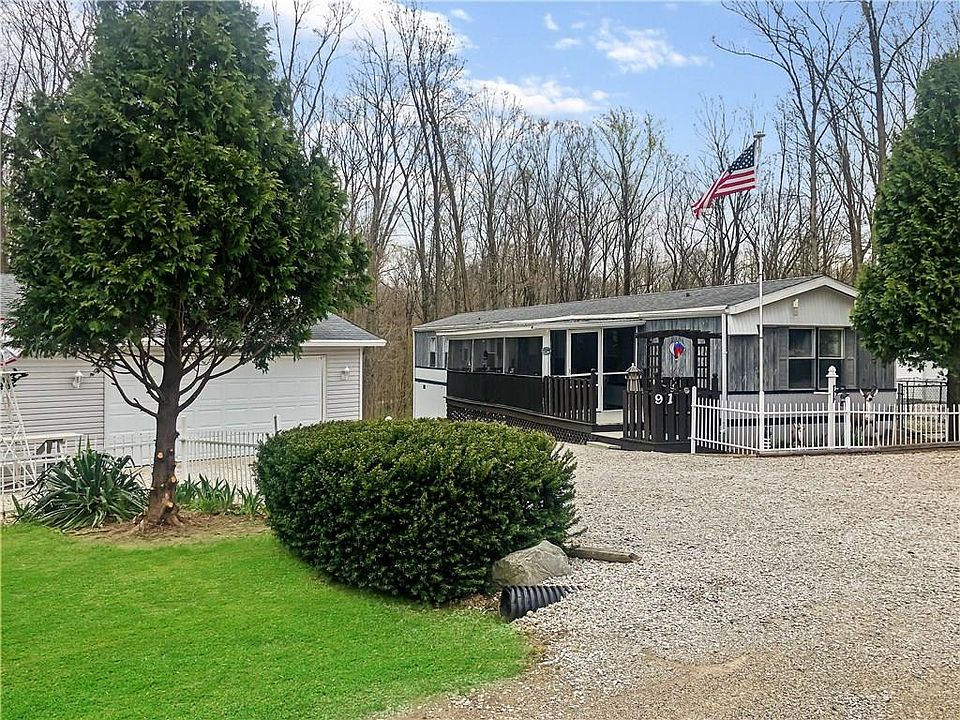 1st image of 91 N Rosewood Cir