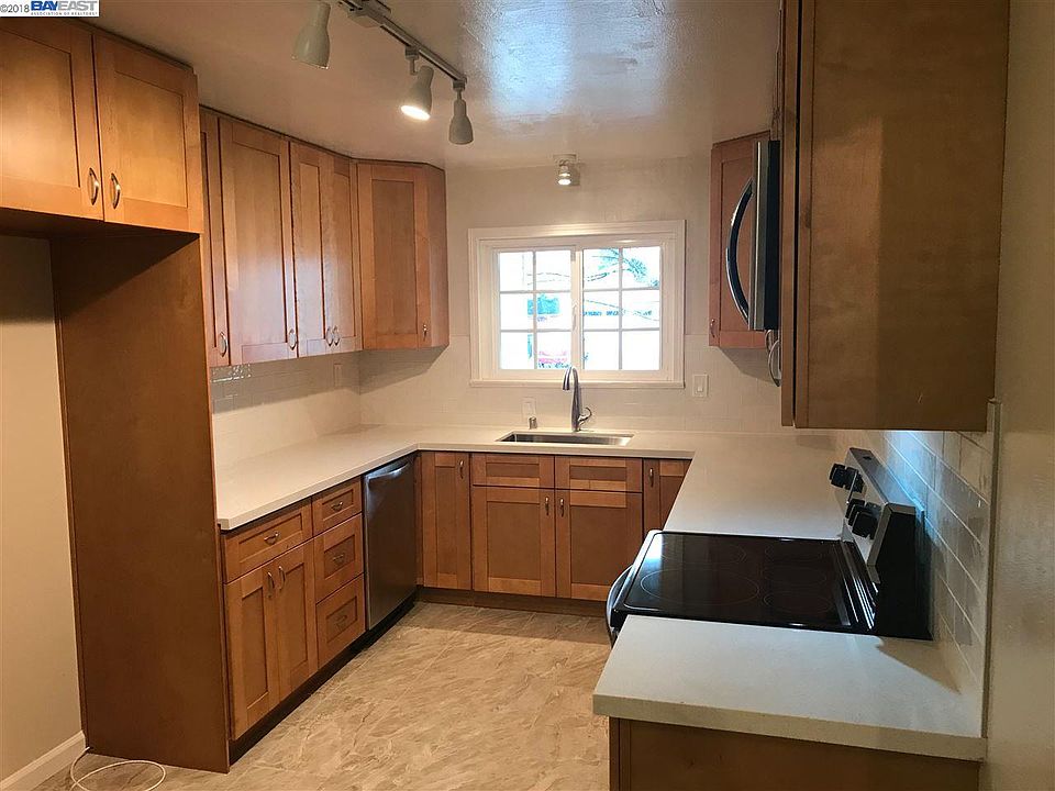 1st image of 2603 Desrys Blvd