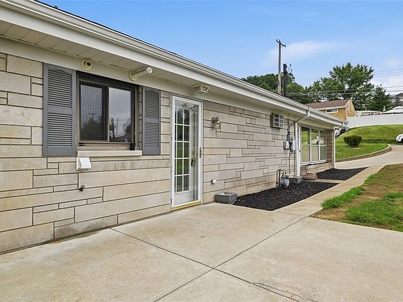 4th image of 4930 Gardenville Rd