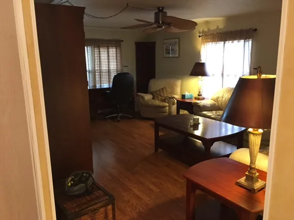 4510 65th St, Urbandale, IA 50322