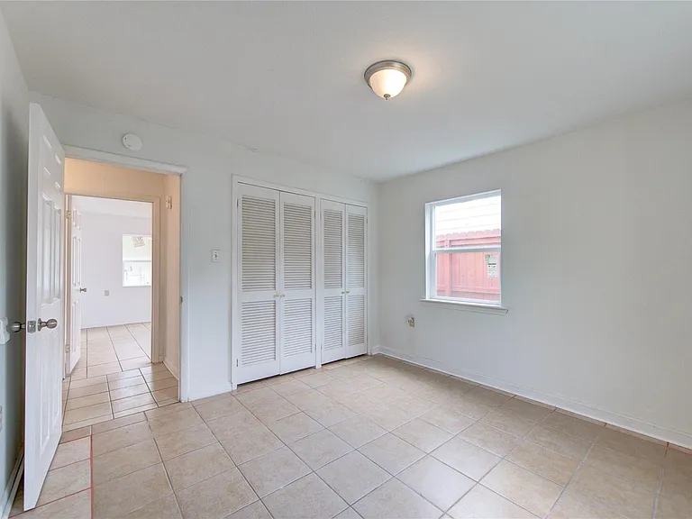 10717 Pillot St — Photo 10