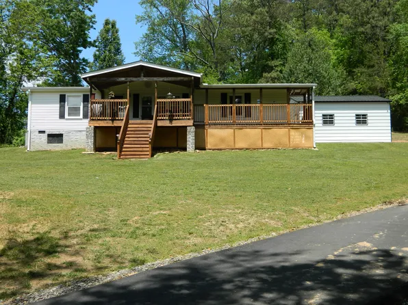 136 Weeping Cherry Dr, Candler, NC 28715