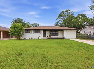 2107 Giles Dr NE, Huntsville, AL 35811