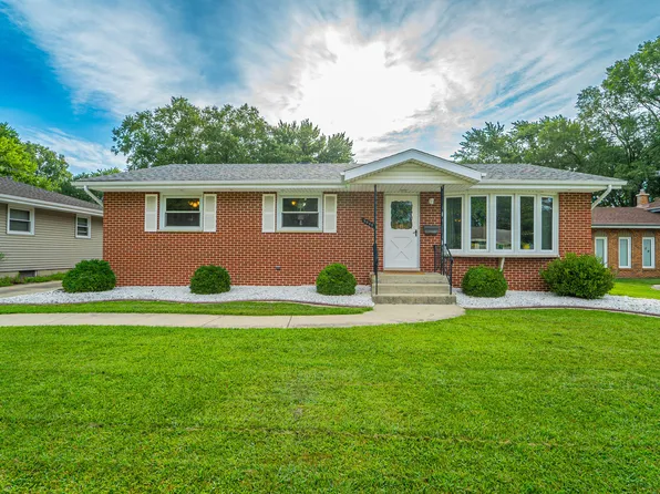 8545 Garfield Ave, Munster, IN 46321