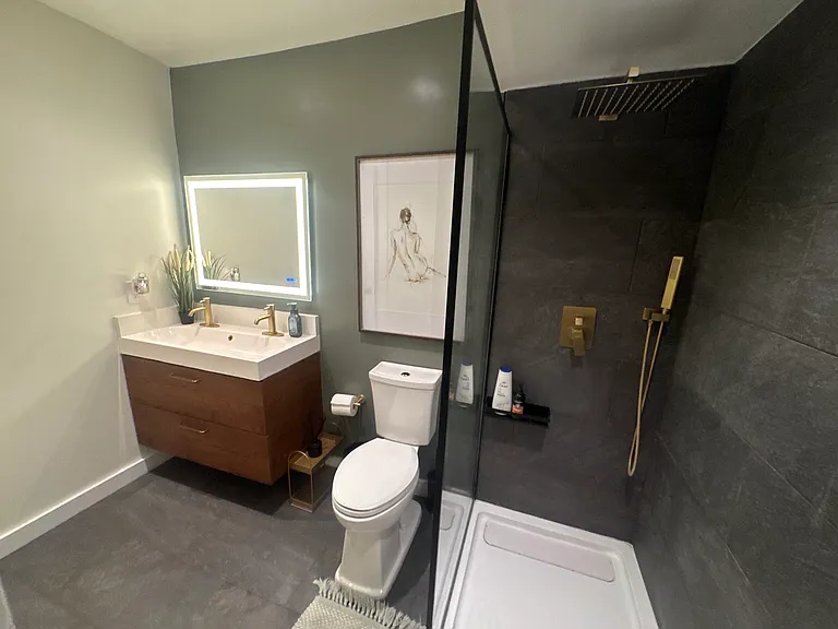 Bathroom 2