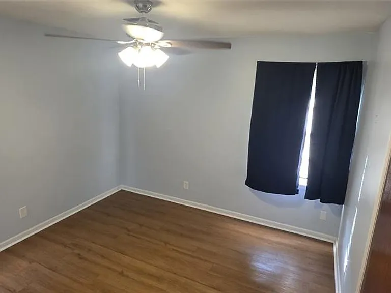 502 Chambliss St — Photo 9