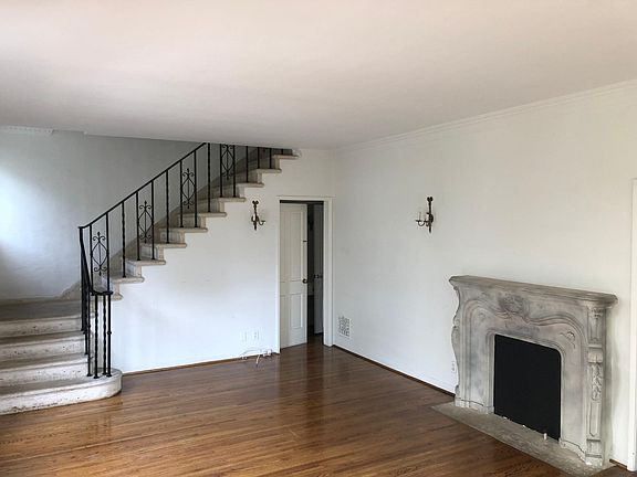 4th image of 763 S Plymouth Blvd