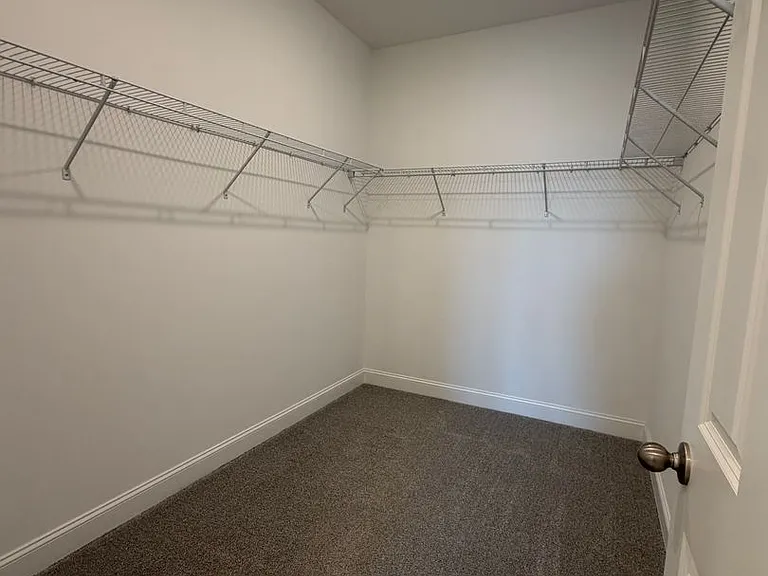 334 Mistfield St — Photo 35
