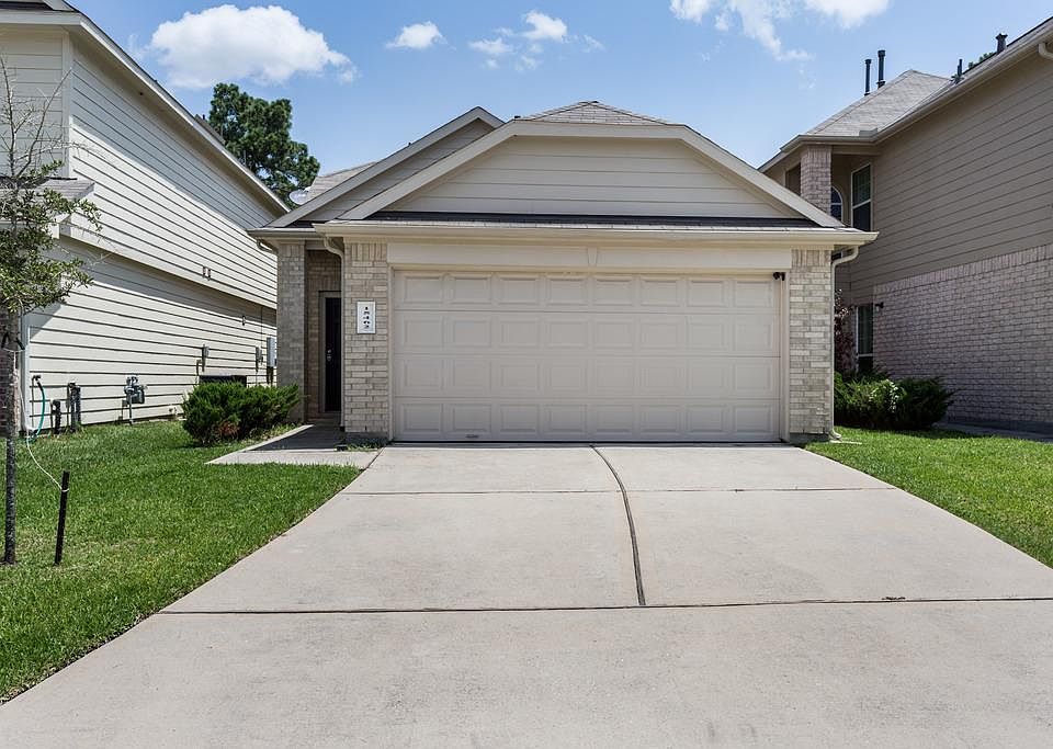 1st image of 15462 Bammel Oaks Ct