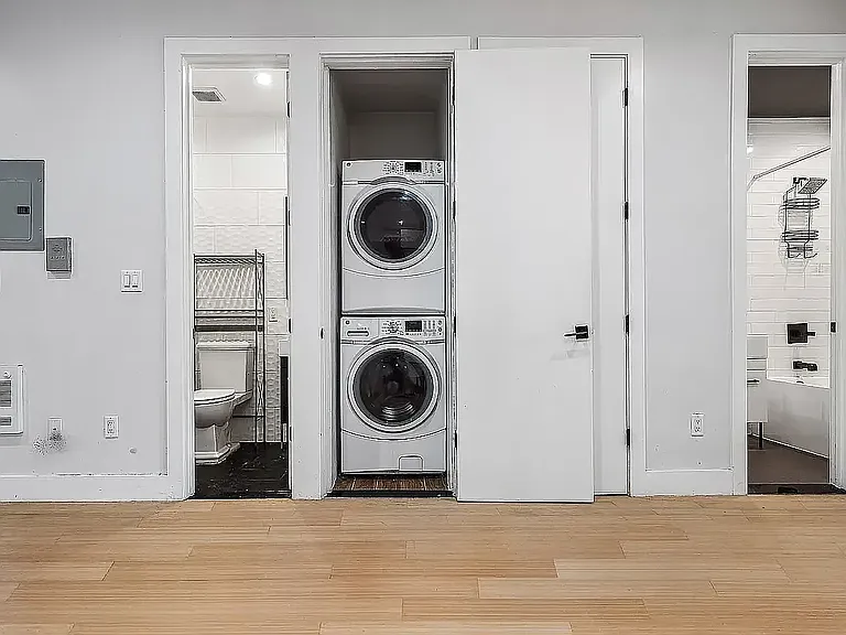 99 Clinton Ave #4 — Photo 11