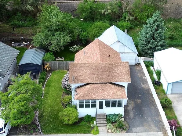 419 W A Ave, Colfax, WA 99111