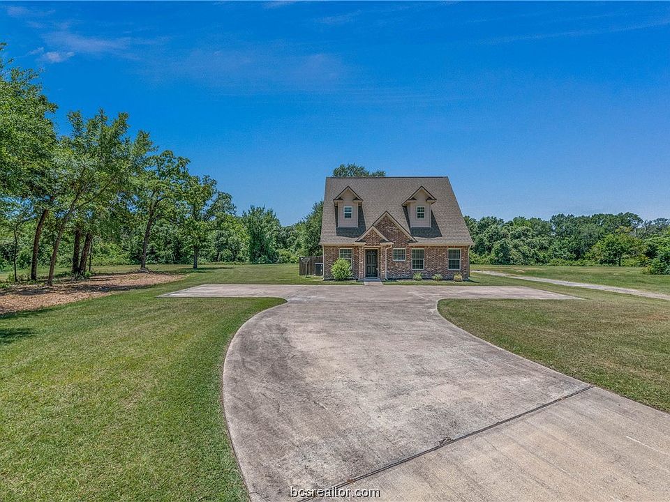 1st image of 2303 Lorita Cir