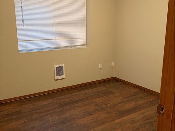 3rd image of 6606 S Tyler St #A