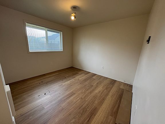 5th image of 4314 N 21st St