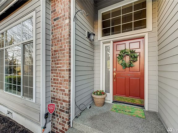 2nd image of 13017 NE 196th Pl