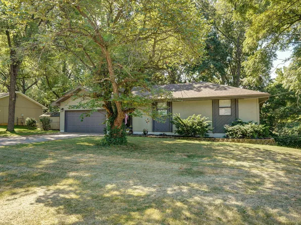 204 W Herndon Road, Nixa, MO 65714