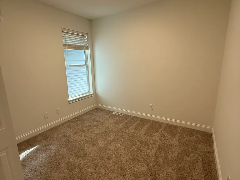 5937 Butterfield Dr #5937 — Photo 10