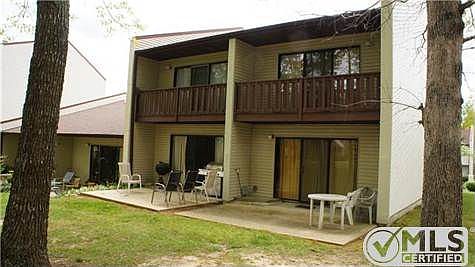 3rd image of 64 Wilshire Heights Dr