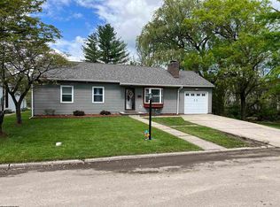 918 S Kerens Ave, Elkins, WV 26241