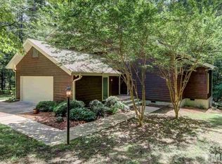 3212 Whitfield Rd, Chapel Hill, NC 27514