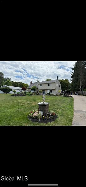3rd image of 114 Okara Drive