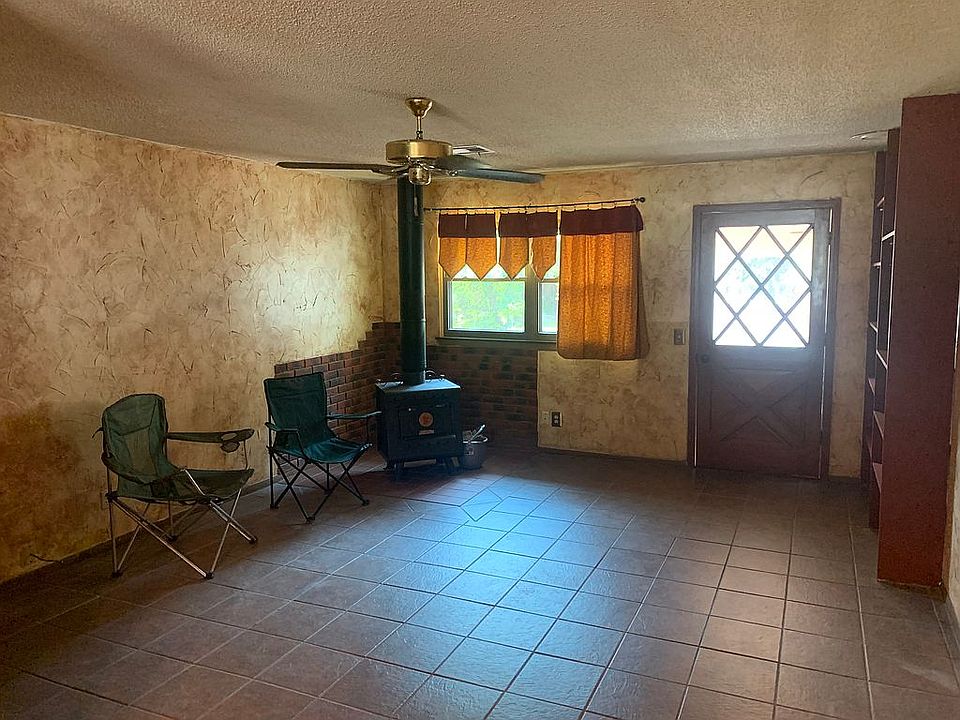 2nd image of 2617 Cherry Ave
