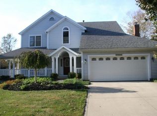 7427 Wings Livery Rd, Dublin, OH 43017