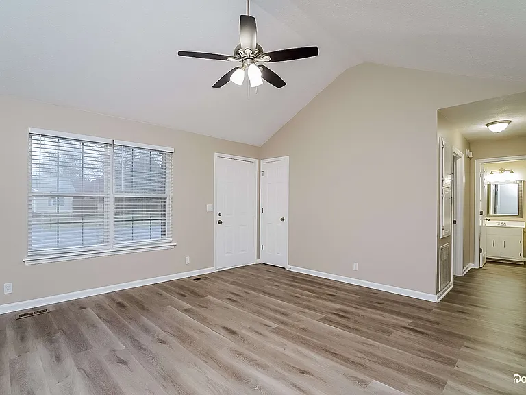 2619 Lincoya Dr — Photo 6