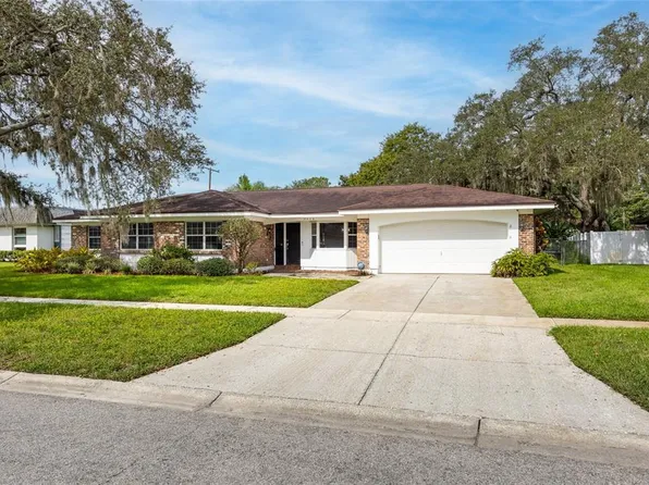 3026 Samara Dr, Tampa, FL 33618