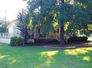 66 County Road 42370, Paris, TX 75462