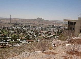 19 Apache Crest Dr, El Paso, TX 79902