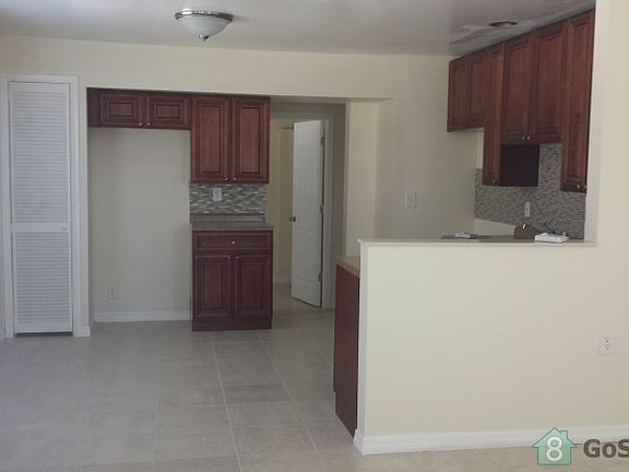 2nd image of 4616 Iris St