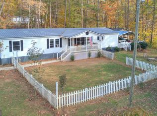 52 Hunters Way, Toccoa, GA 30577