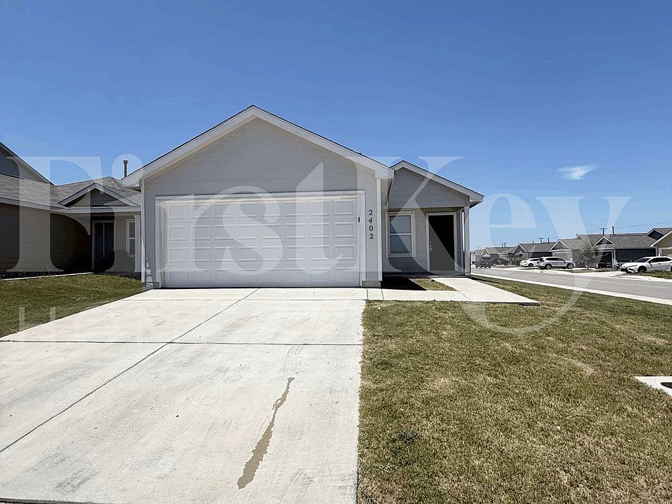 1st image of 2402 Double Oak Dr