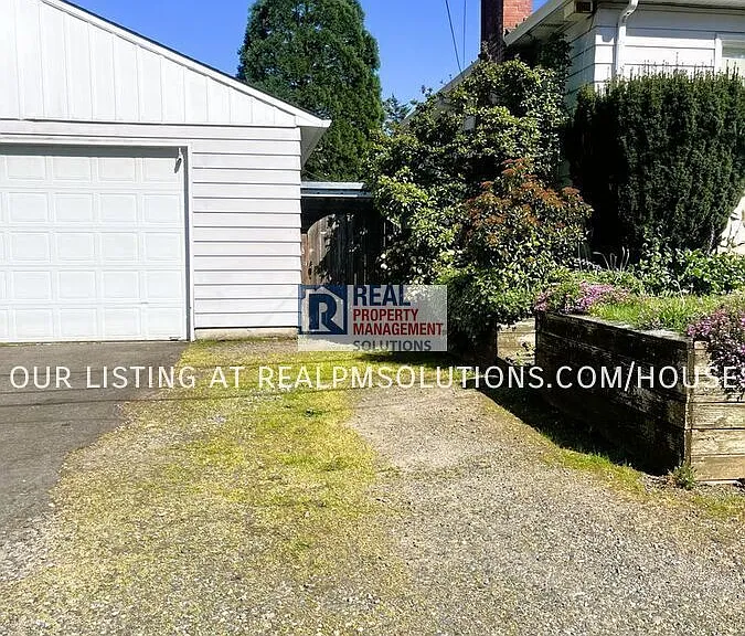 26 NE 108th Ave #B — Photo 28