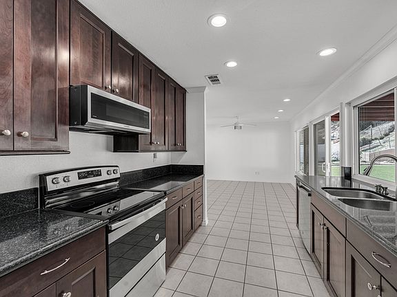 3rd image of 2631 Simi Ct